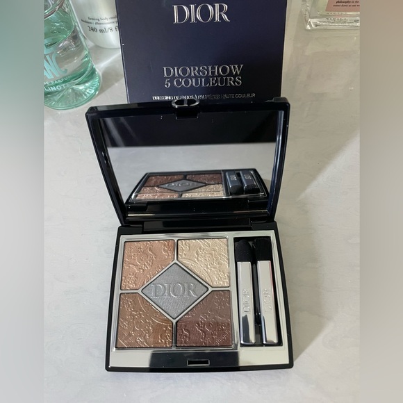 Dior Limited Edition Eyeshadow Pallete - Picture 5 of 10